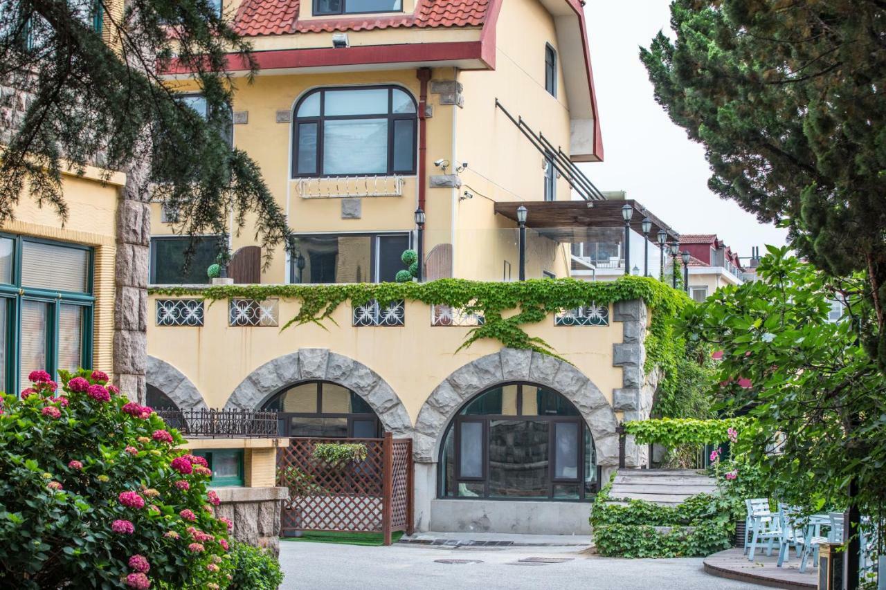 Qingdao The Castle Hotel Exterior foto